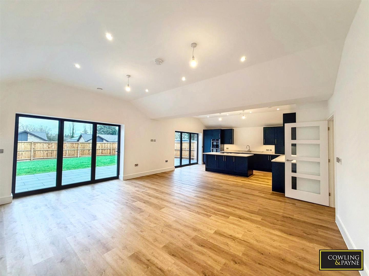 WhatsApp Image 2026-01-22 at 13.09.57 (3).jpg